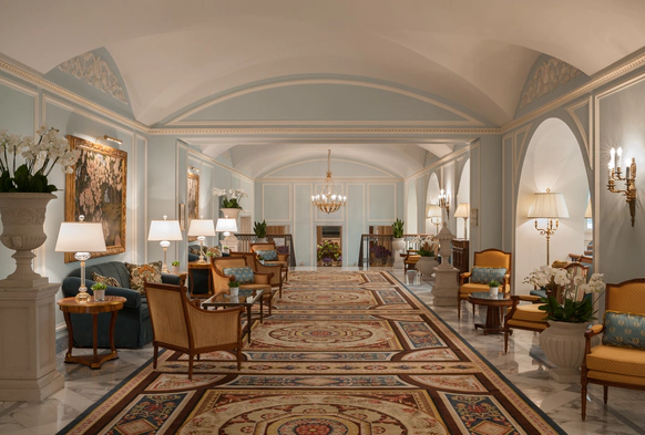 Four Seasons Hotel Lion Palace St.Petersburg