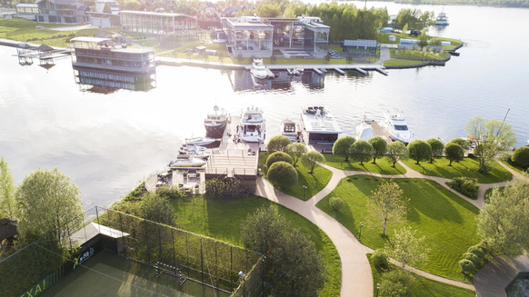 Skyriver Yacht & Country club