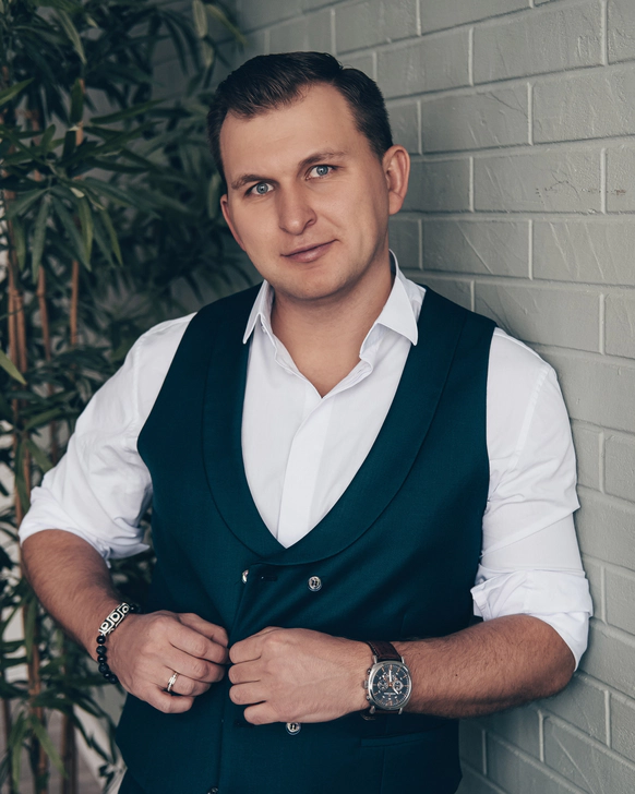 Павел Романов