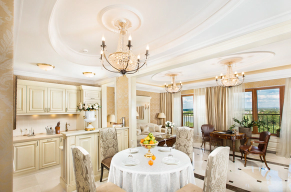 M’Istra’L Hotel & SPA
