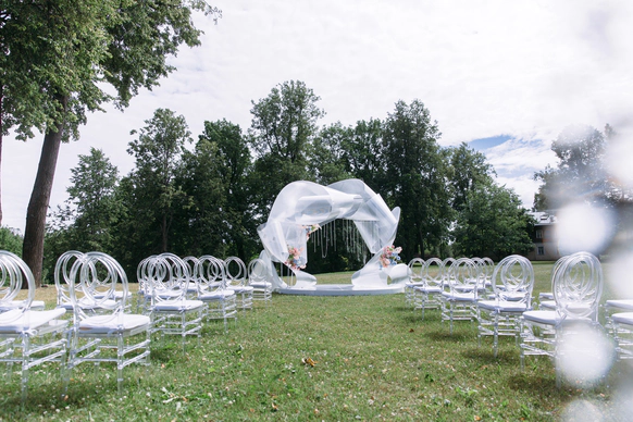 Suare decorations