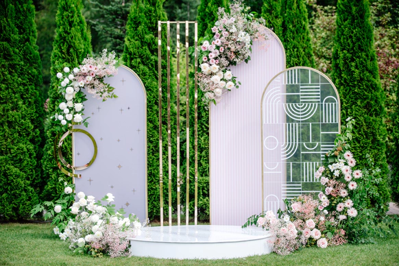 LOVA DECOR