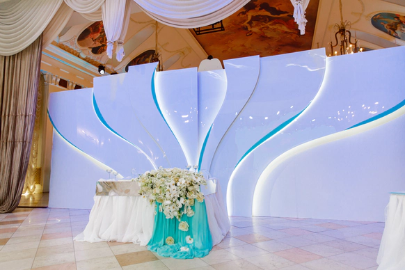 Suare decorations