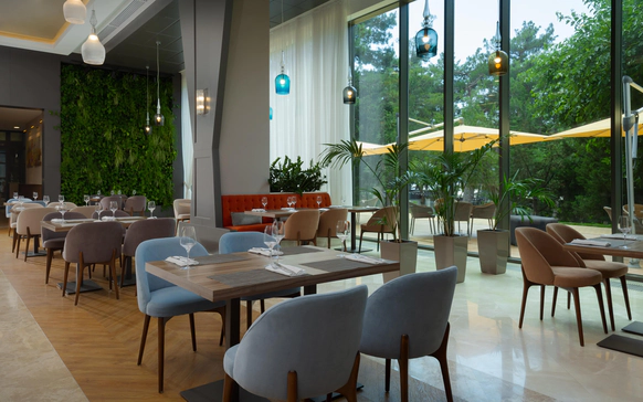 ПРИМОРЬЕ Grand Resort Hotel