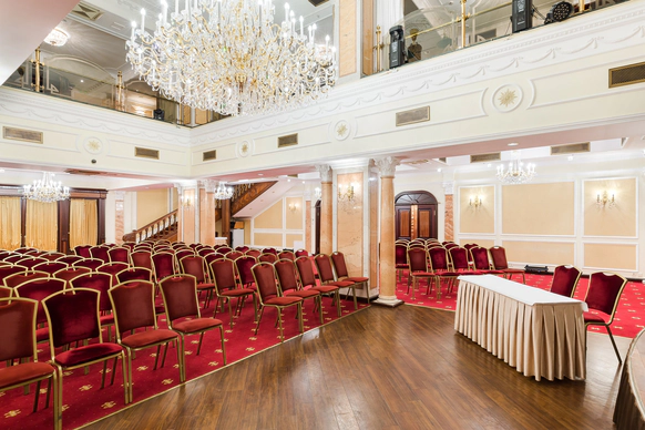 GRAND HOTEL EMERALD