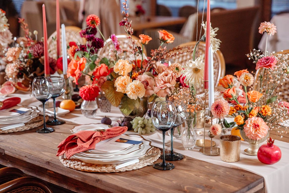 LOVA DECOR