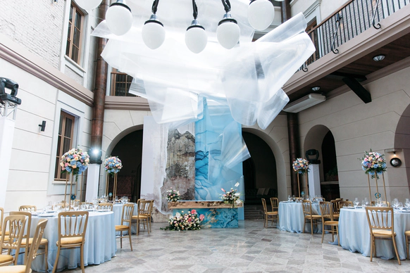 Suare decorations
