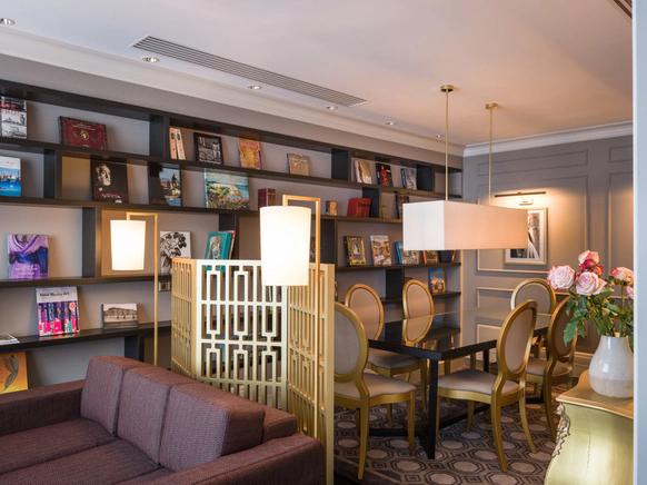 Dom Boutique Hotel