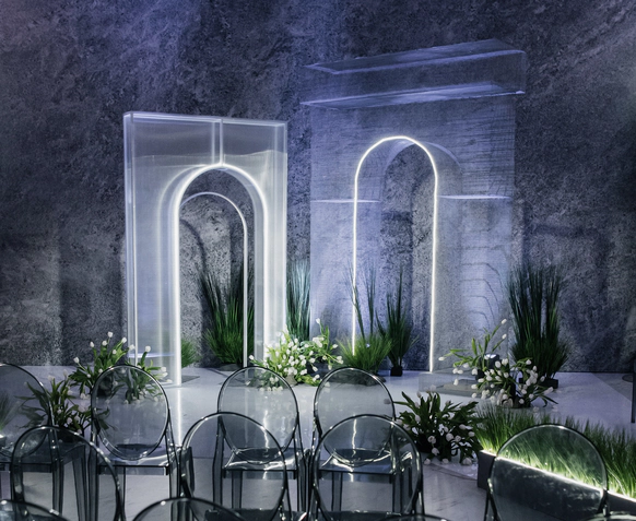 LOVA DECOR