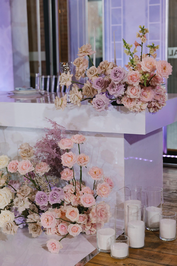 LOVA DECOR