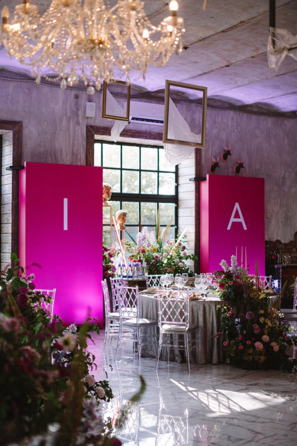LOVA DECOR