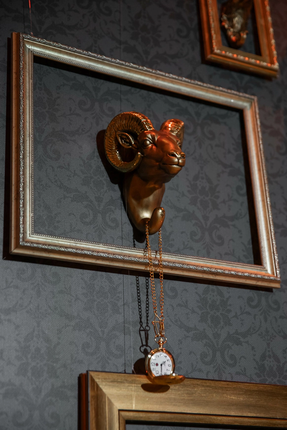 VR Decor