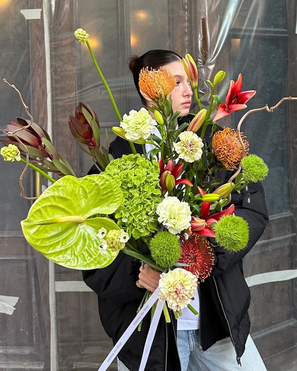 DROP me flowers