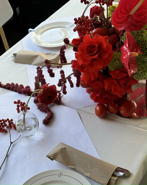 DROP me flowers
