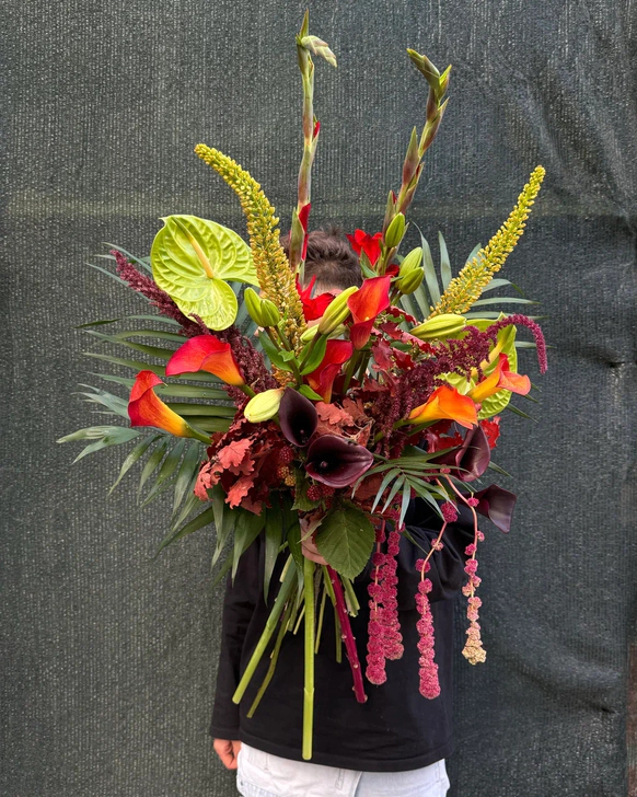 DROP me flowers
