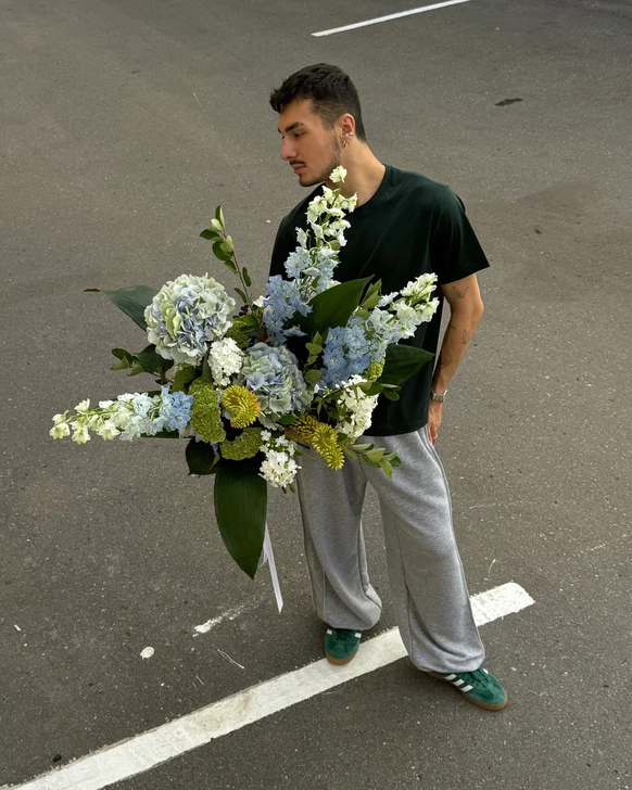 DROP me flowers