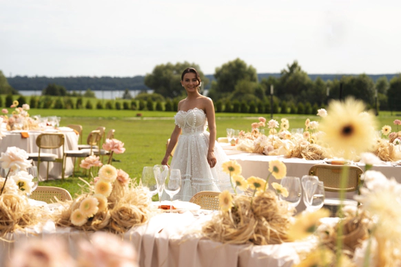 Flower Vibes Decor