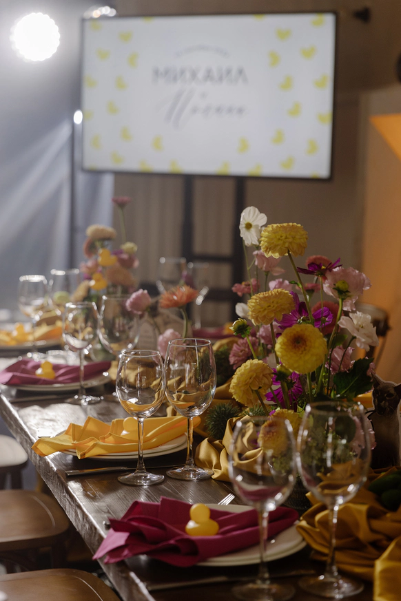 Factura Decor