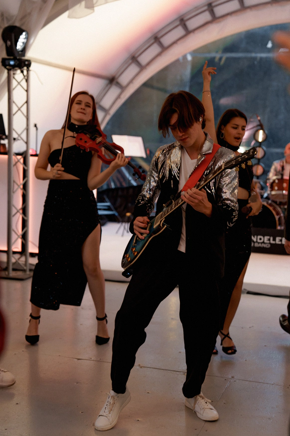 Mendeleev band