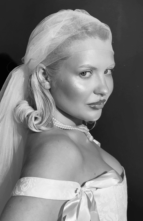 Виктория Емелина