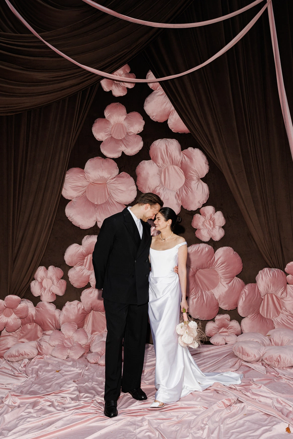Flower Vibes Decor