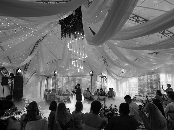 Saint Weddings