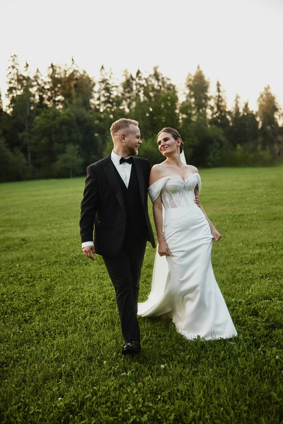 Just MOOD wedding