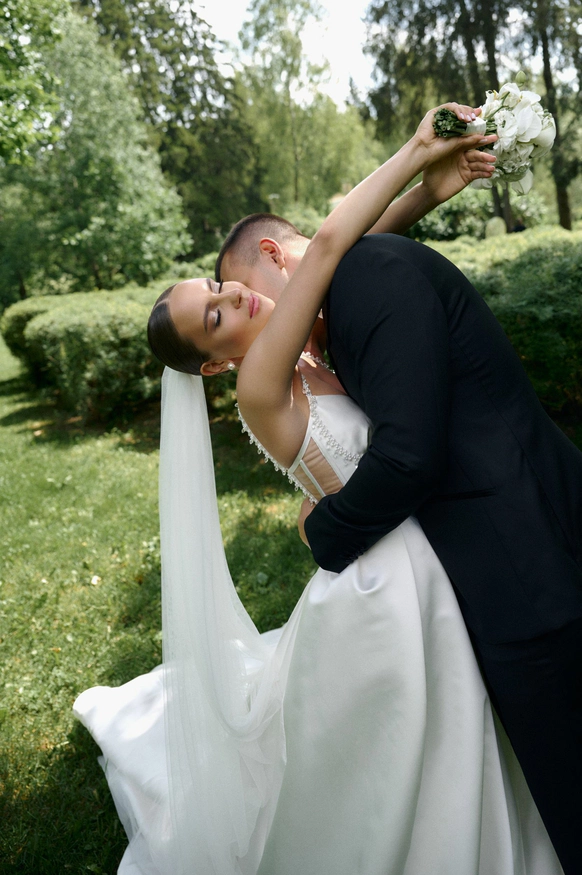 All weddings