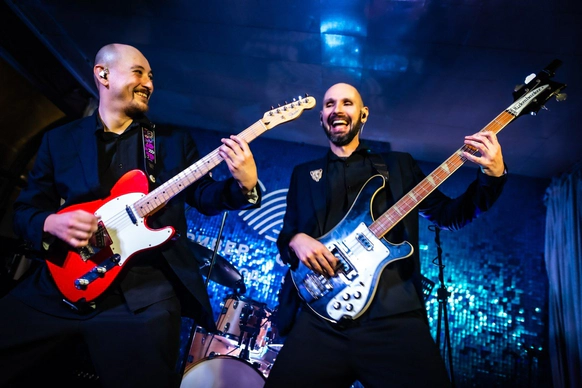 MOTION BAND