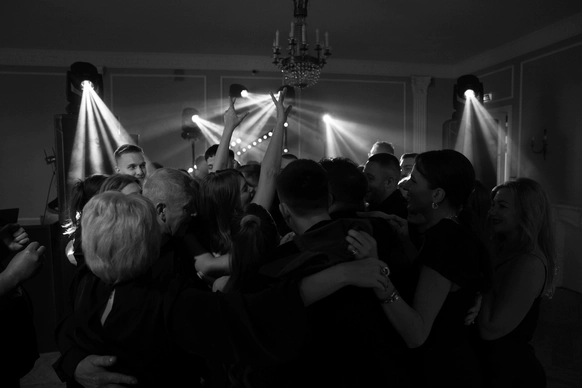 Saint Weddings