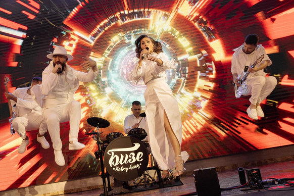 Bize cover band