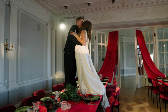 Saint Weddings