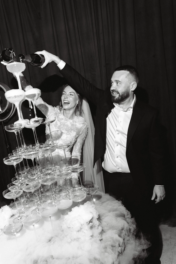 All weddings
