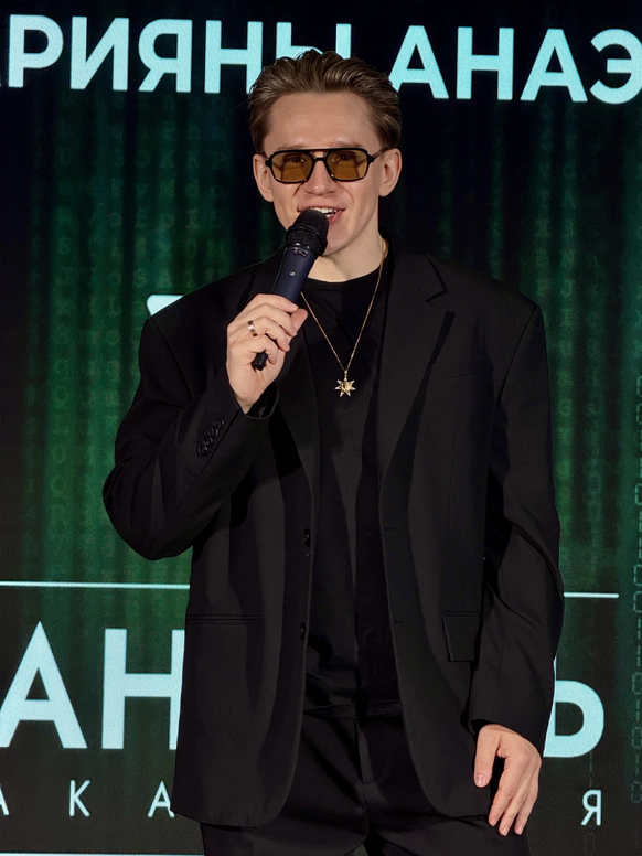 Антон Богданов
