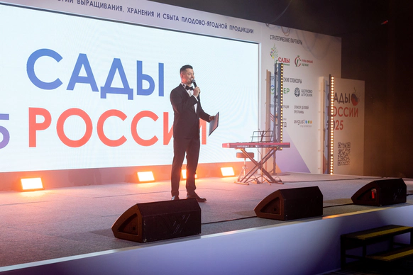 Роман Бурмистров
