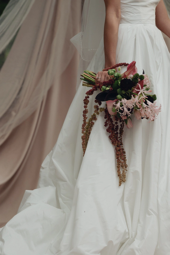 OLGA KUPTSOVA WEDDINGS & EVENTS