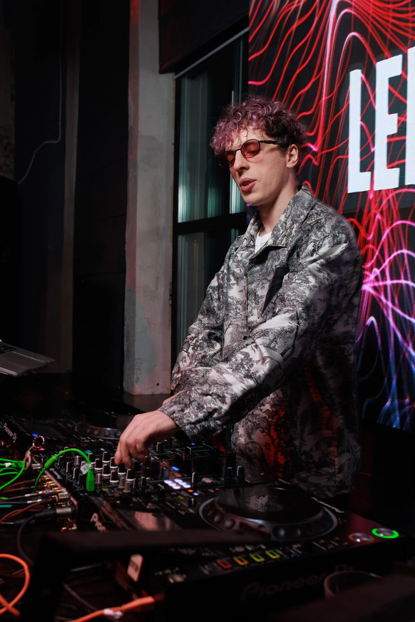 Егор Лебедев  Dj Lebedeff