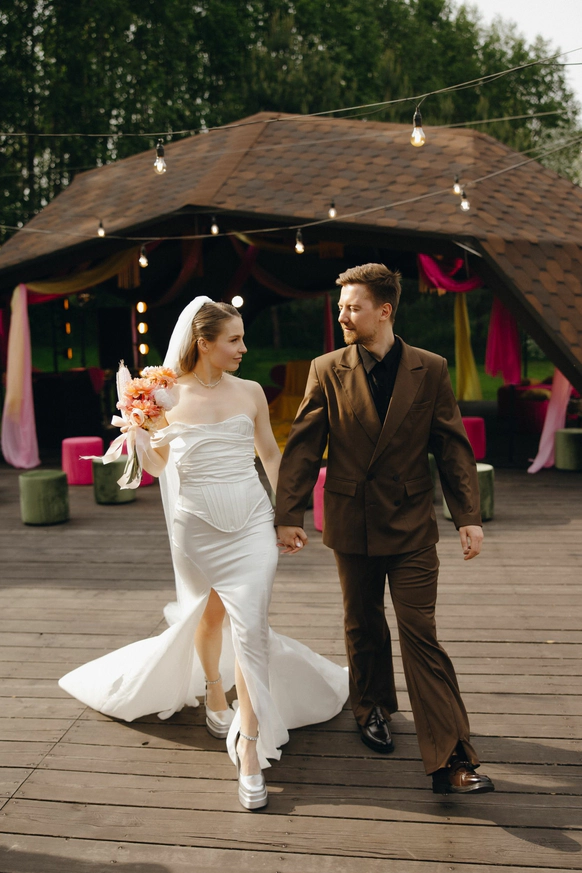 Saint Weddings