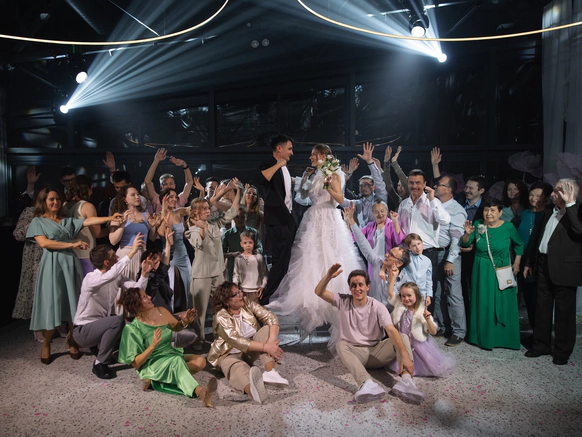 Saint Weddings