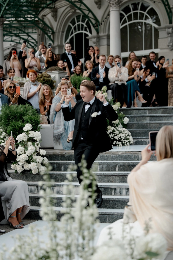 All weddings
