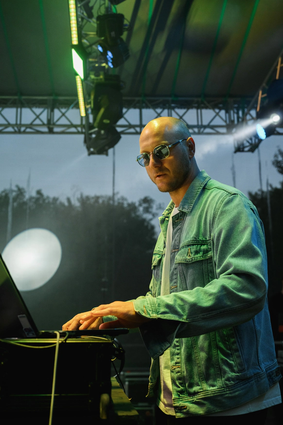 Александр Пелёвин DJ Pelёvin