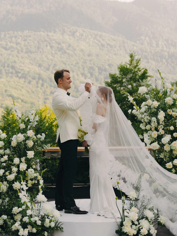 KASITSKAYA WEDDING
