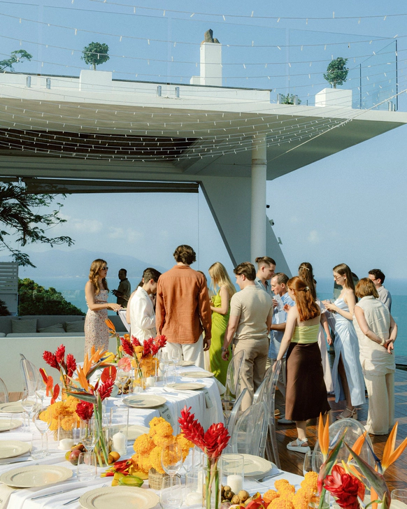 Just MOOD wedding