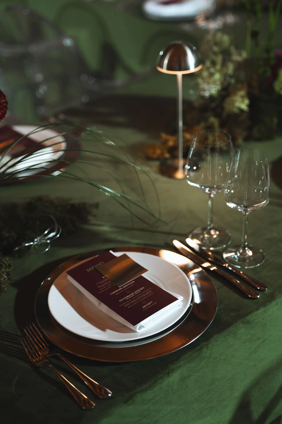OLGA KUPTSOVA WEDDINGS & EVENTS