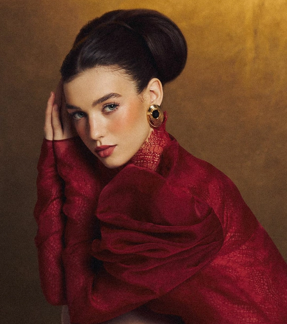 Алена Новикова