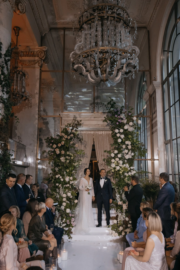 INSIDE WEDDING