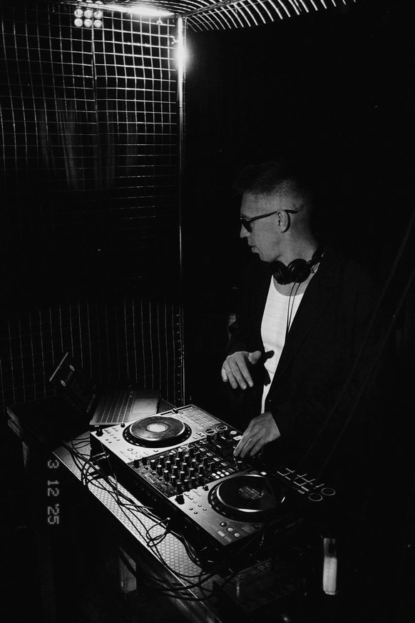 DJ KUREPIN