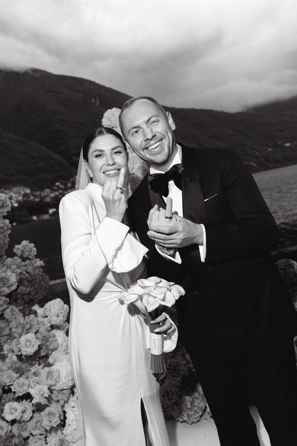 All weddings