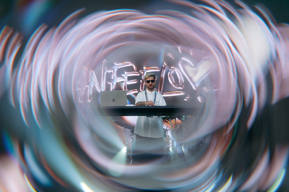 Panfeelove