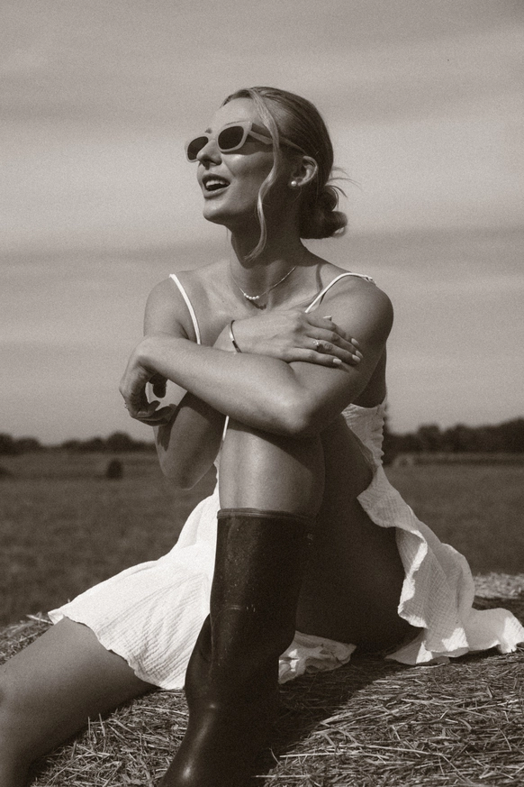 OLGA KUPTSOVA WEDDINGS & EVENTS